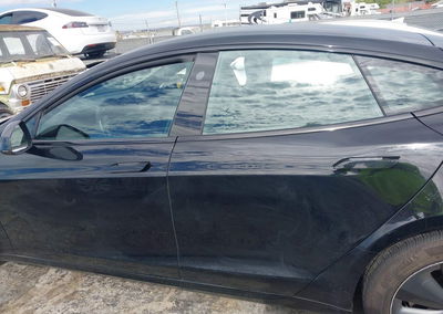 2021 Tesla Model S Long Range Dual Motor All-wheel Drive, uszkodzenie: Normal Wear & Tear, Iaai lot 45679059, zdjęcie 14 z 18