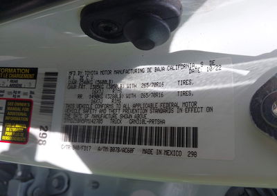 2023 Toyota Tacoma Trd Off Road, daño Trasero, Iaai lote 45862171, foto 9 de 16