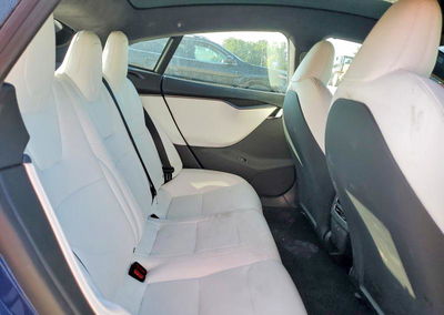 2020 Tesla Model S, daño Trasero, Copart lote 65787746, foto 10 de 13