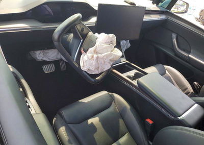 2022 Tesla Model X, daño Frontal, Copart lote 61005636, foto 8 de 14