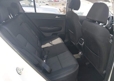 2021 Kia Sportage Lx, Left Front damage, Iaai lot 45857239, photo 8 of 16