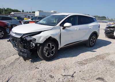 2023 Kia Sportage Lx, daño Frontal, Iaai lote 45764357, foto 2 de 15