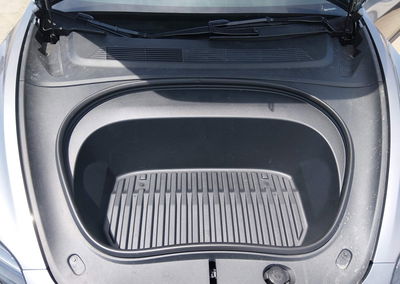 2026 Tesla Model 3 Premium Rear-wheel Drive/rear-wheel Drive, daño Frontal, Iaai lote 45783088, foto 10 de 19