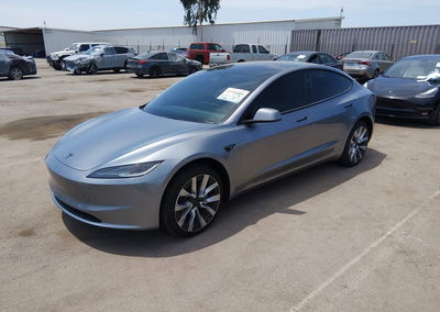 2026 Tesla Model 3 Premium Rear-wheel Drive/rear-wheel Drive, daño Frontal, Iaai lote 45783088, foto 2 de 19