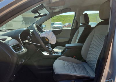 2020 Chevrolet Equinox Ls, daño Frontal, Copart lote 67444236, foto 7 de 15