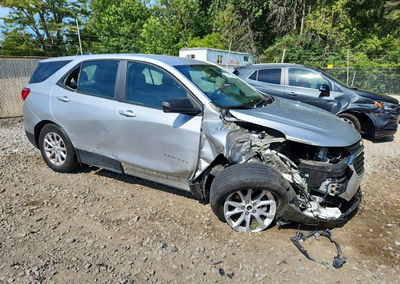 2020 Chevrolet Equinox Ls, daño Frontal, Copart lote 67444236, foto 4 de 15