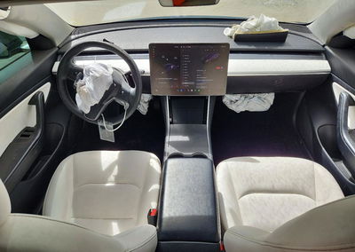 2019 Tesla Model 3, daño Frontal, Copart lote 58631086, foto 8 de 14