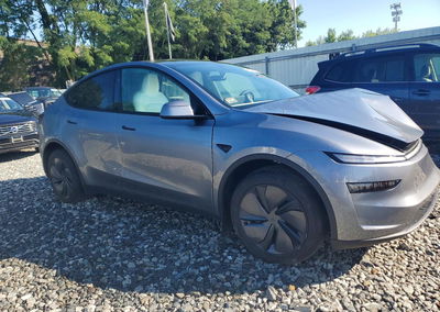 2026 Tesla Model Y, uszkodzenie: Przód, Copart lot 62492236, zdjęcie 4 z 12