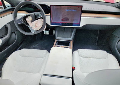 2026 Tesla Model S, uszkodzenie: Przód, Copart lot 68360636, zdjęcie 8 z 13