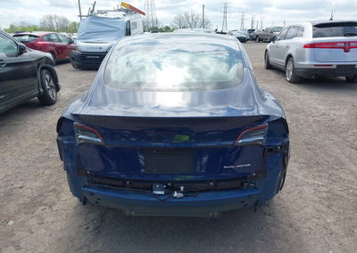 2019 Tesla Model 3 Long Range/performance, daño Trasero, Iaai lote 44802139, foto 17 de 19