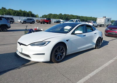 2022 Tesla Model S Dual Motor All-wheel Drive, daño Frontal, Iaai lote 45728201, foto 2 de 17