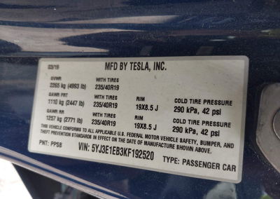 2019 Tesla Model 3 Long Range/performance, daño Trasero, Iaai lote 44802139, foto 9 de 19
