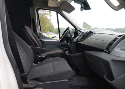 2019 Ford Transit-250, uszkodzenie: Tył, Iaai lot 45720389, zdjęcie 5 z 16