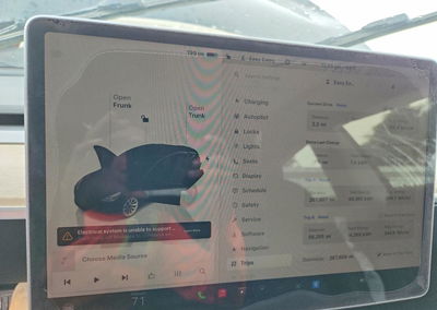 2023 Tesla Model 3, daño Frontal, Copart lote 62494856, foto 9 de 13