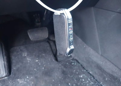 2025 Kia Sportage Hybrid Ex, Right Side damage, Iaai lot 45128896, photo 11 of 16