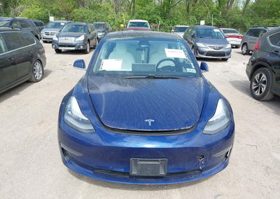 2019 Tesla Model 3 Long Range/performance, daño Trasero, Iaai lote 44802139, foto 13 de 19