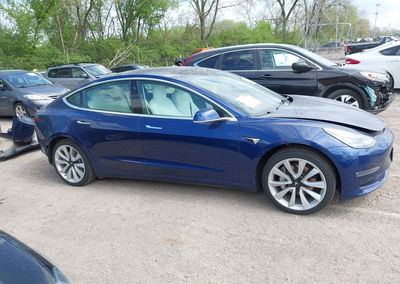 2019 Tesla Model 3 Long Range/performance, daño Trasero, Iaai lote 44802139, foto 14 de 19