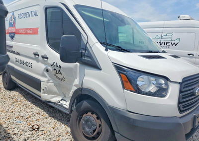 2019 Ford Transit 250 Delivery Van, uszkodzenie: Bok, Copart lot 59122346, zdjęcie 9 z 10