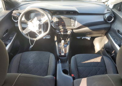2020 Nissan Kicks Sv, daño Frontal, Copart lote 62789716, foto 8 de 14