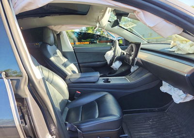 2022 Tesla Model Y, uszkodzenie: Przód, Copart lot 63342526, zdjęcie 7 z 12