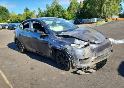 2022 Tesla Model Y, uszkodzenie: Przód, Copart lot 63342526, zdjęcie 4 z 12