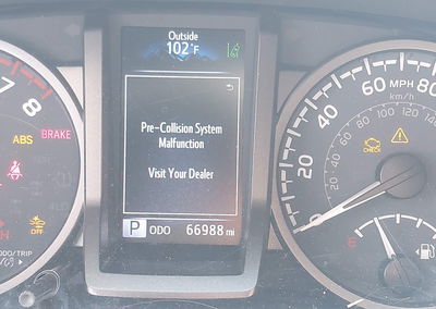 2021 Toyota Tacoma Trd Off-road, Front End damage, Iaai lot 45950601, photo 15 of 16