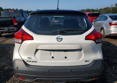 2020 Nissan Kicks Sv, daño Frontal, Copart lote 62789716, foto 6 de 14