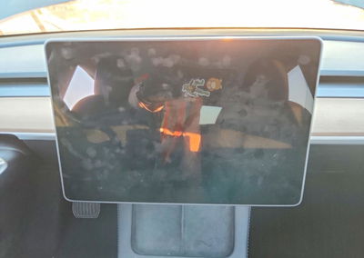 2025 Tesla Model Y, daño Lateral, Copart lote 71084166, foto 9 de 12