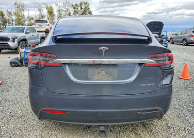2019 Tesla Model X, daño Trasero, Copart lote 64669496, foto 6 de 13
