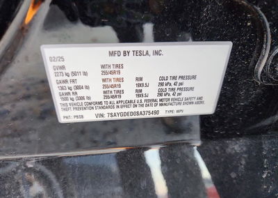 2025 Tesla Model Y, daño Lateral, Copart lote 71084166, foto 12 de 12