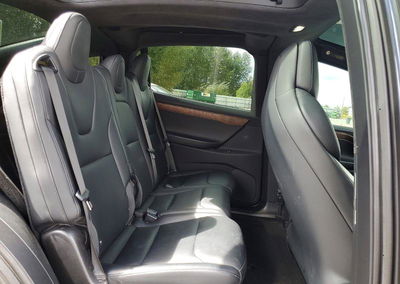 2019 Tesla Model X, daño Trasero, Copart lote 64669496, foto 11 de 13