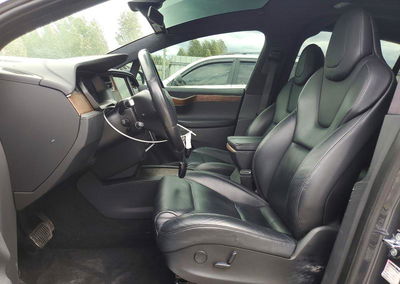 2019 Tesla Model X, daño Trasero, Copart lote 64669496, foto 7 de 13