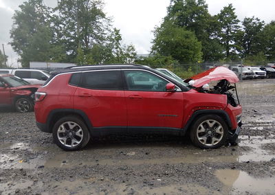 2020 Jeep Compass Limited 4x4, uszkodzenie: Prawy przód, Iaai lot 45651807, zdjęcie 14 z 17