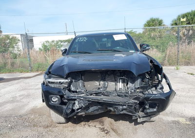 2023 Toyota Tacoma Trd Off Road, uszkodzenie: Przód, Iaai lot 44957798, zdjęcie 12 z 16
