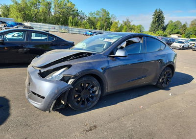 2022 Tesla Model Y, daño Frontal, Copart lote 63342526