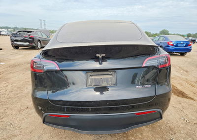 2022 Tesla Model Y, daño Frontal, Copart lote 64161206, foto 6 de 13