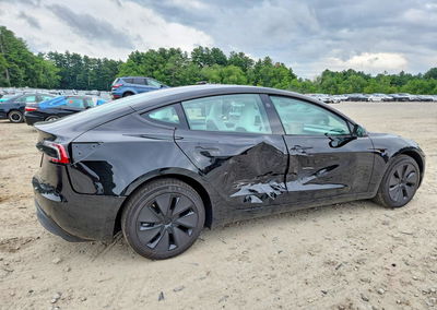 2026 Tesla Model 3, daño Lateral, Copart lote 59782876, foto 3 de 13