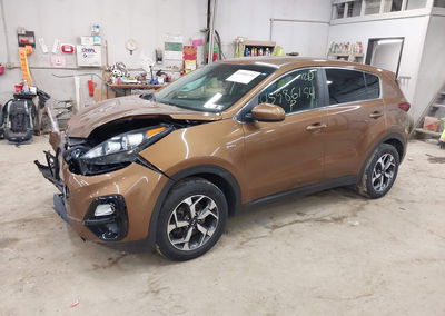 2020 Kia Sportage Lx, daño Frontal, Iaai lote 45986194, foto 2 de 16