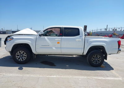 2021 Toyota Tacoma Sr5 V6, uszkodzenie: Przód, Iaai lot 45930013, zdjęcie 13 z 15