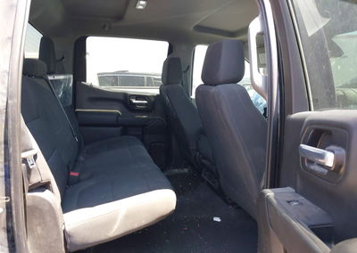 2021 Chevrolet Silverado 1500 4wd  Short Bed Custom Trail Boss, daño Frontal, Iaai lote 45783995, foto 8 de 16