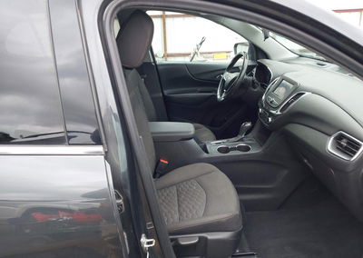 2020 Chevrolet Equinox Awd Lt 1.5l Turbo, Right Side damage, Iaai lot 46106385, photo 5 of 16