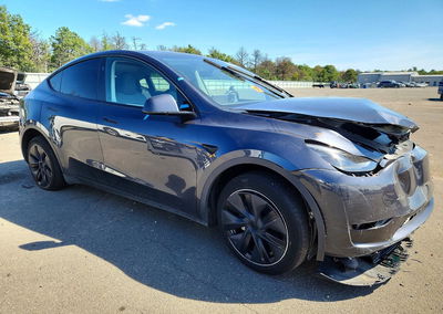 2024 Tesla Model Y, uszkodzenie: Przód, Copart lot 67739786, zdjęcie 4 z 12