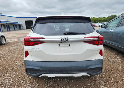 2021 Kia Seltos Lx, daño Lateral, Copart lote 70321226, foto 6 de 14