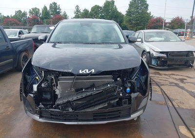 2026 Kia Sportage Lx, пошкодження: Передня частина, Iaai лот 45892725, фото 13 з 18