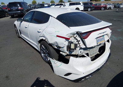 2020 Kia Stinger Gt-line, daño Trasero izquierdo, Iaai lote 45942637, foto 3 de 17