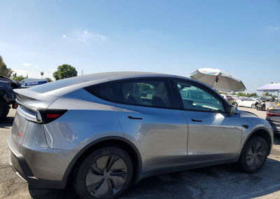 2026 Tesla Model Y, uszkodzenie: Przód, Copart lot 67861766, zdjęcie 3 z 14