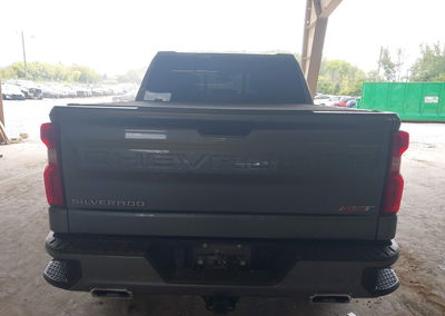 2021 Chevrolet Silverado 1500 4wd  Short Bed Rst, uszkodzenie: Przód, Iaai lot 45949151, zdjęcie 17 z 22