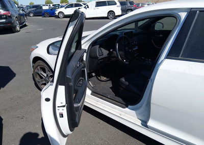 2020 Kia Stinger Gt-line, daño Trasero izquierdo, Iaai lote 45942637, foto 5 de 17