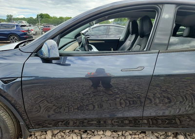 2025 Tesla Model Y, daño Frontal, Copart lote 66497656, foto 7 de 14