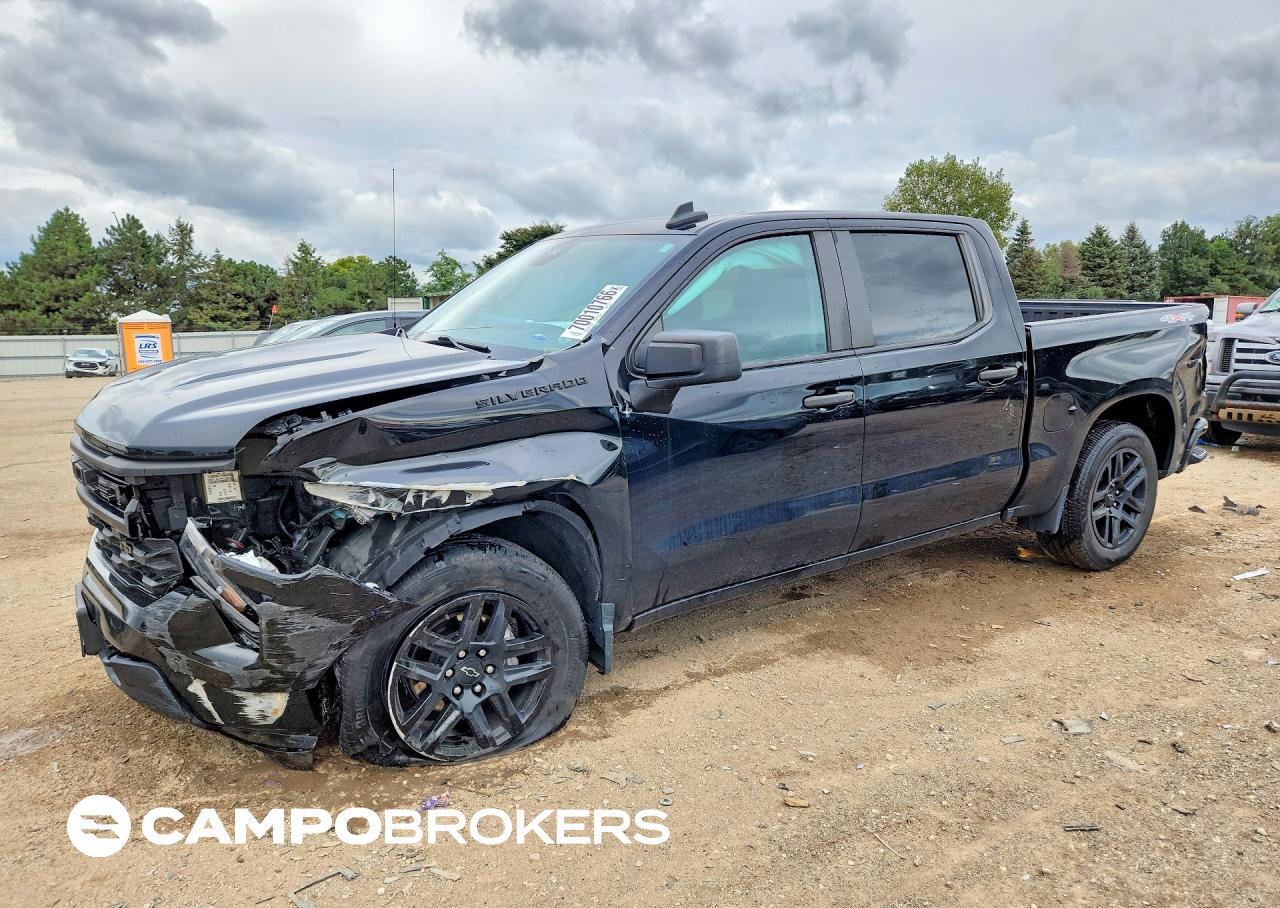 2023 Chevrolet Silverado K1500 Custom, uszkodzenie: Przód, Copart lot 70010766